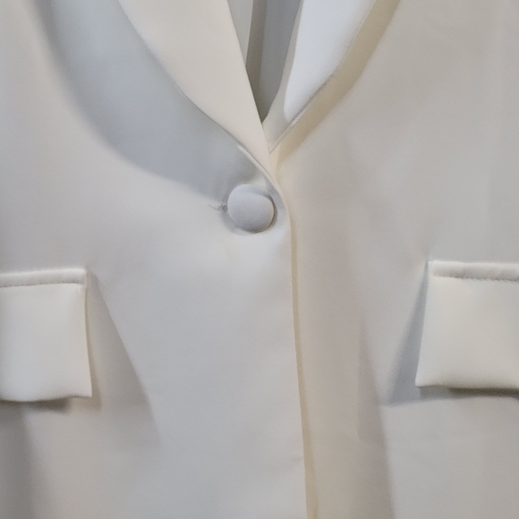 Boohoo Women Tuxedo Jacket - Picture 5 of 10